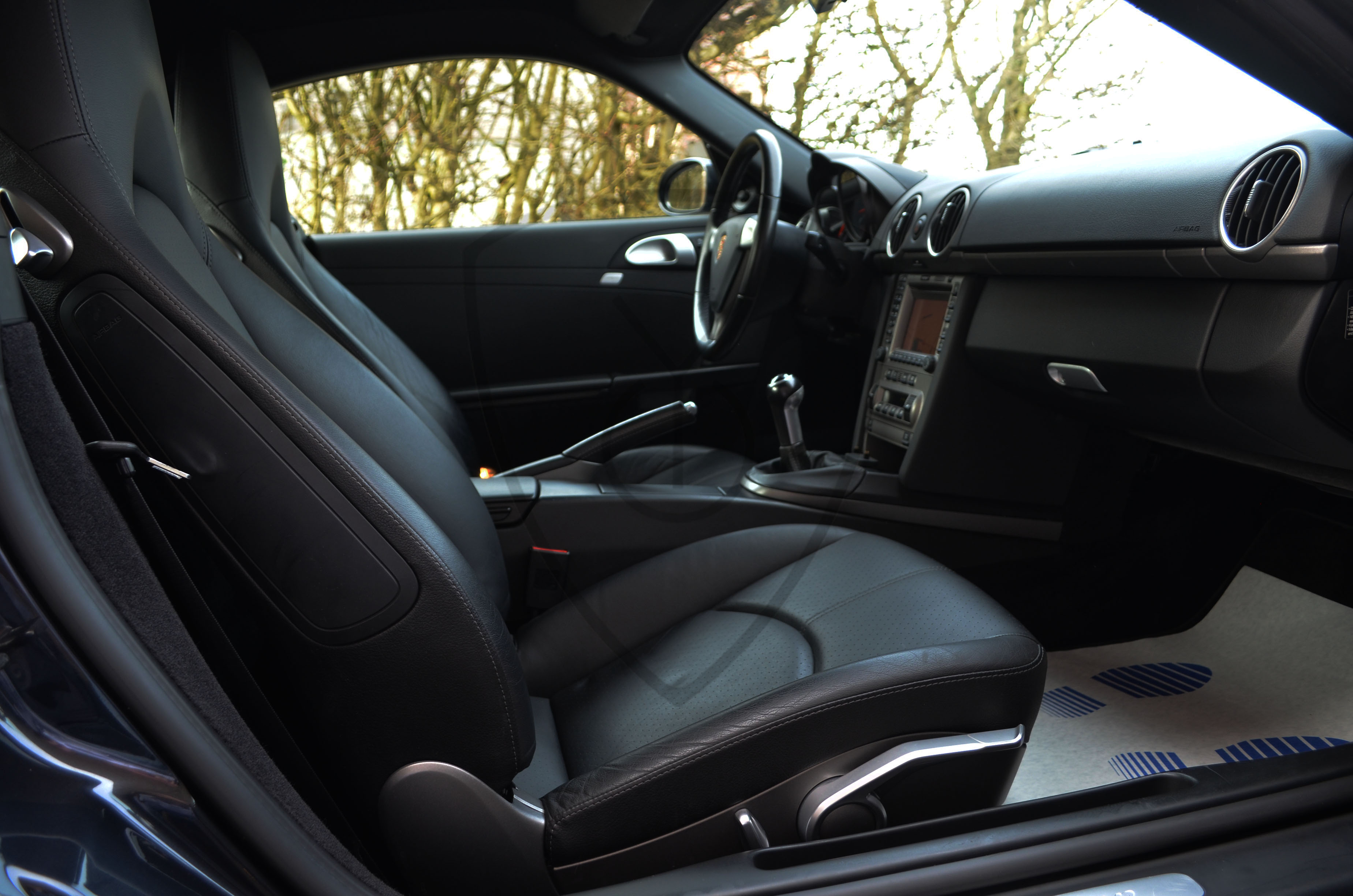 PORSCHE CAYMAN — image 3
